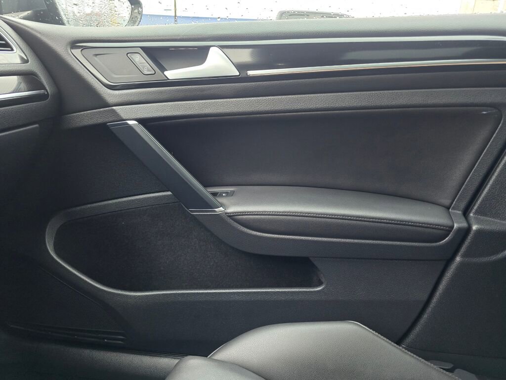 Used 2015 Volkswagen Golf SEL w/ Lighting Package (SEL) image 26