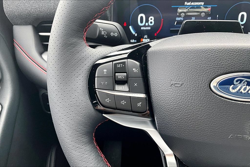 New 2026 Ford Explorer ST-Line w/ ST-Line Street Pack AWD/4WD image 16