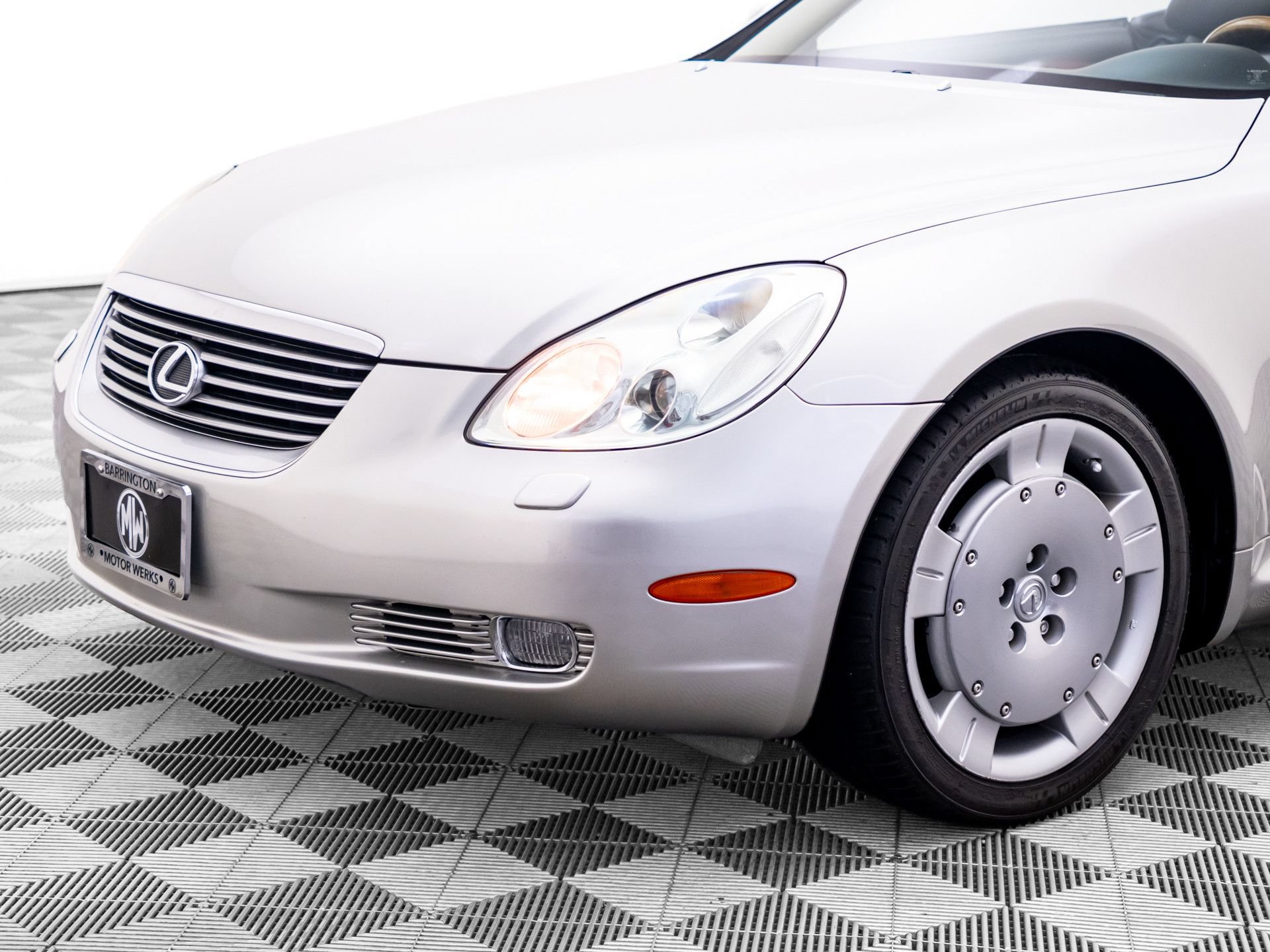 Used 2002 Lexus SC 430 Convertible RWD image 32