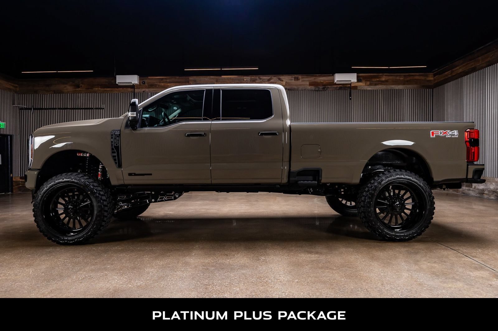 Used 2026 Ford F350 Platinum w/ Platinum Plus Package AWD/4WD image 6