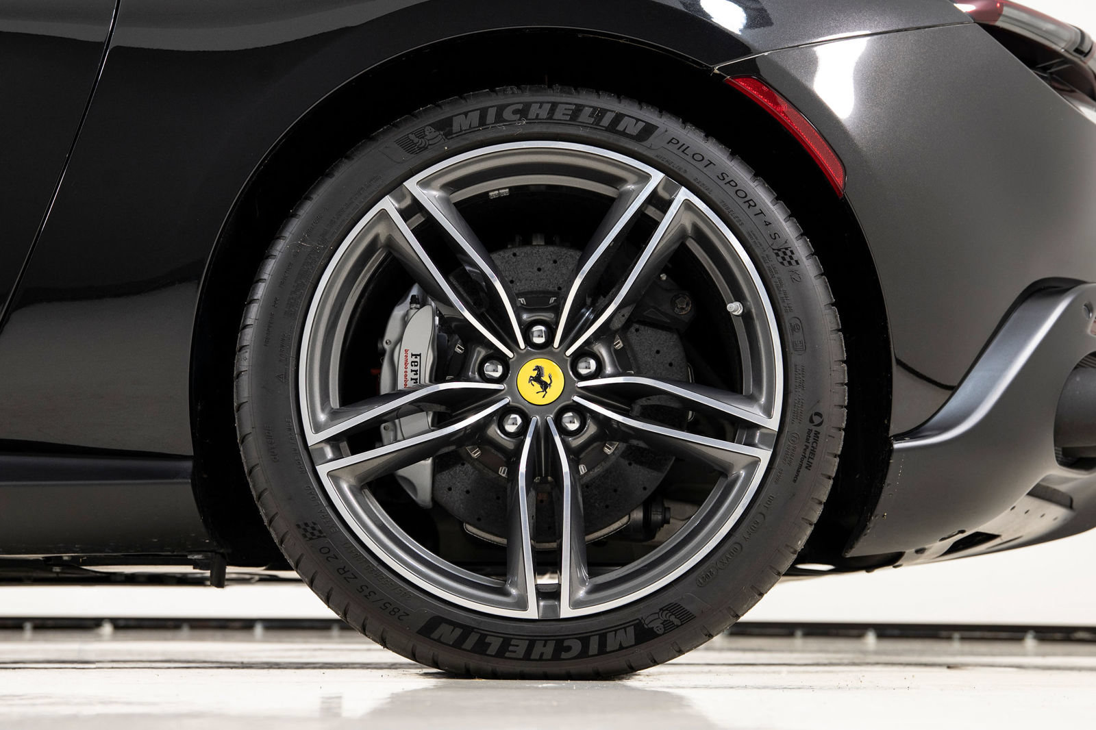 Certified 2022 Ferrari Roma RWD image 20