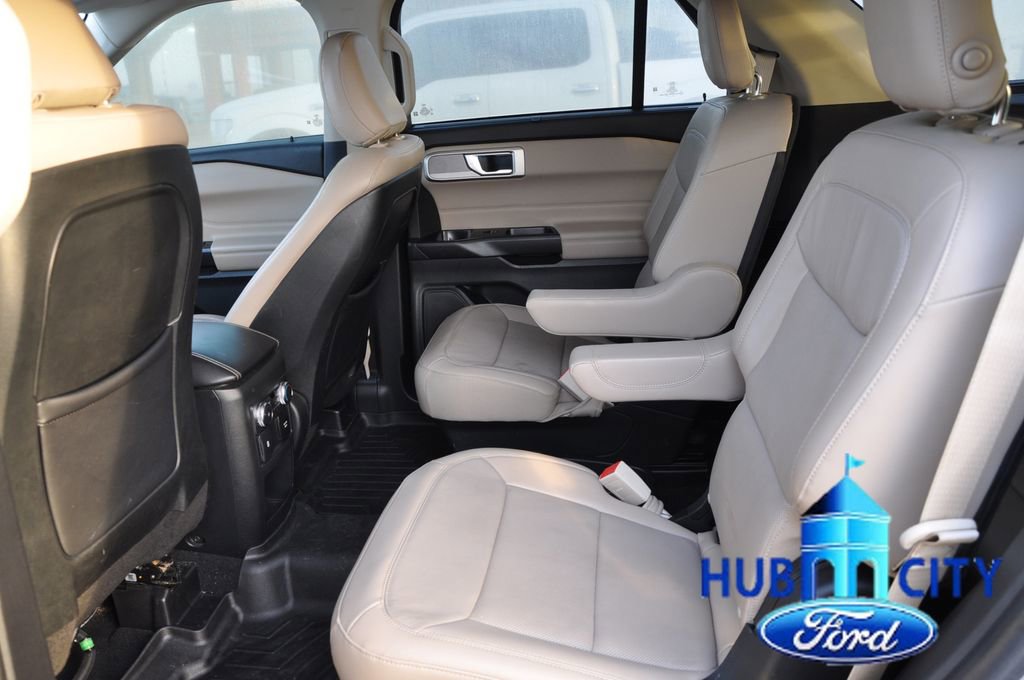 Used 2020 Ford Explorer Limited image 12