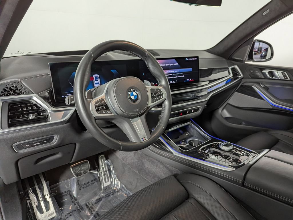 Used 2024 BMW X7 xDrive40i w/ Executive Package image 20