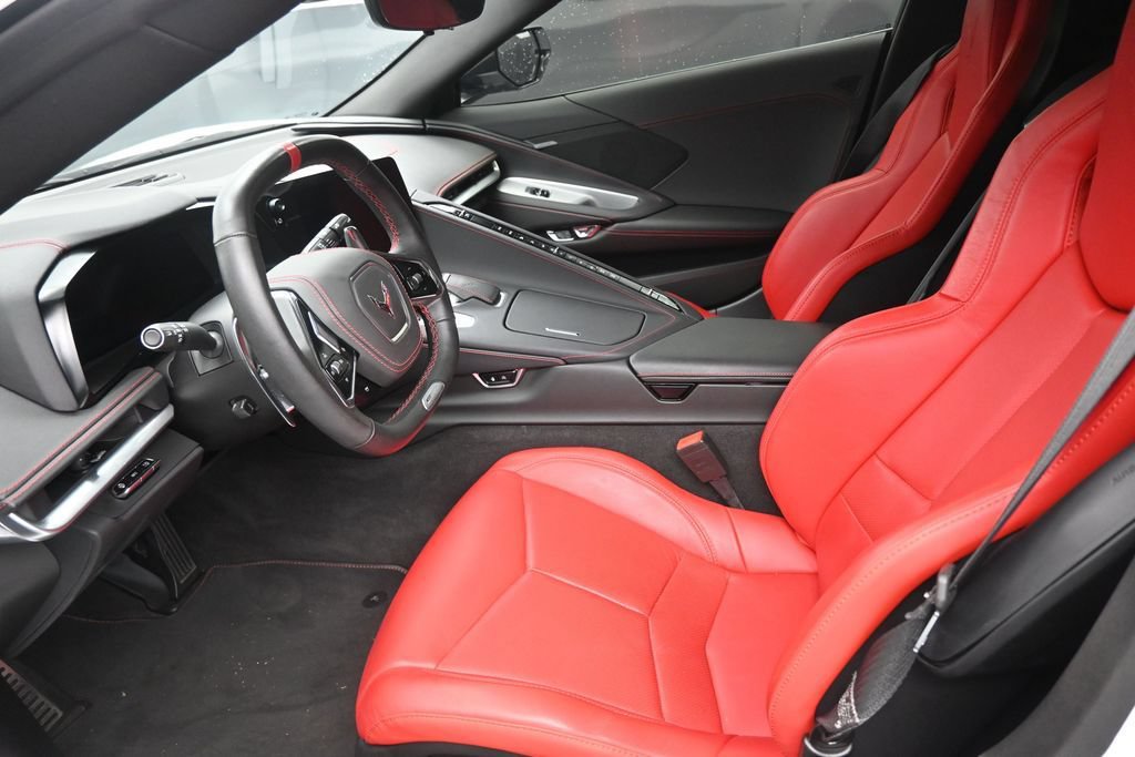 Used 2025 Chevrolet Corvette E-Ray AWD/4WD image 12