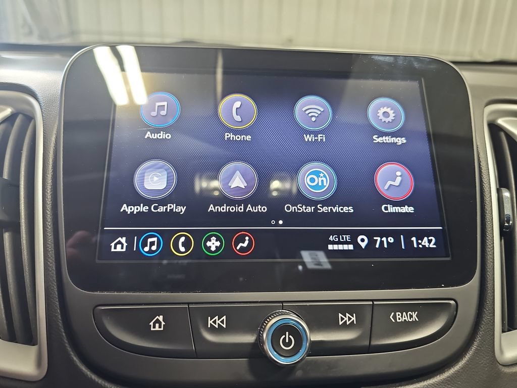 Used 2023 Chevrolet Malibu LT FWD image 21