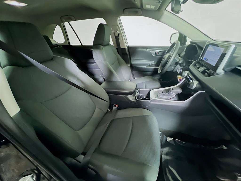 Certified 2025 Toyota RAV4 LE image 24