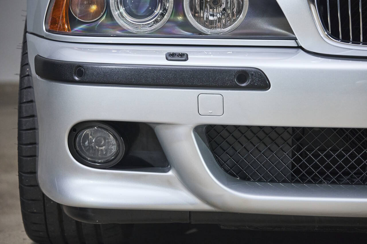 Used 2003 BMW M5 RWD image 11
