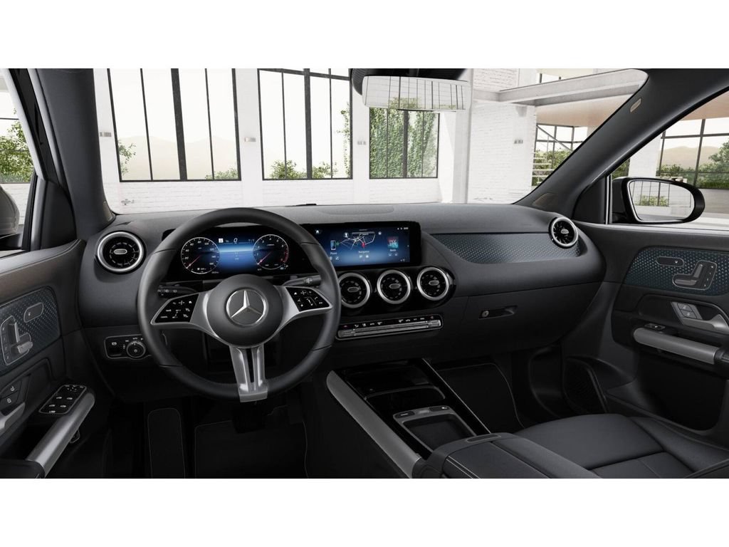 New 2026 Mercedes-Benz GLA 250 4MATIC image 3