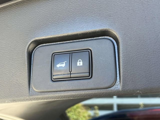 Certified 2022 Nissan Rogue SL w/ SL Premium Package image 13