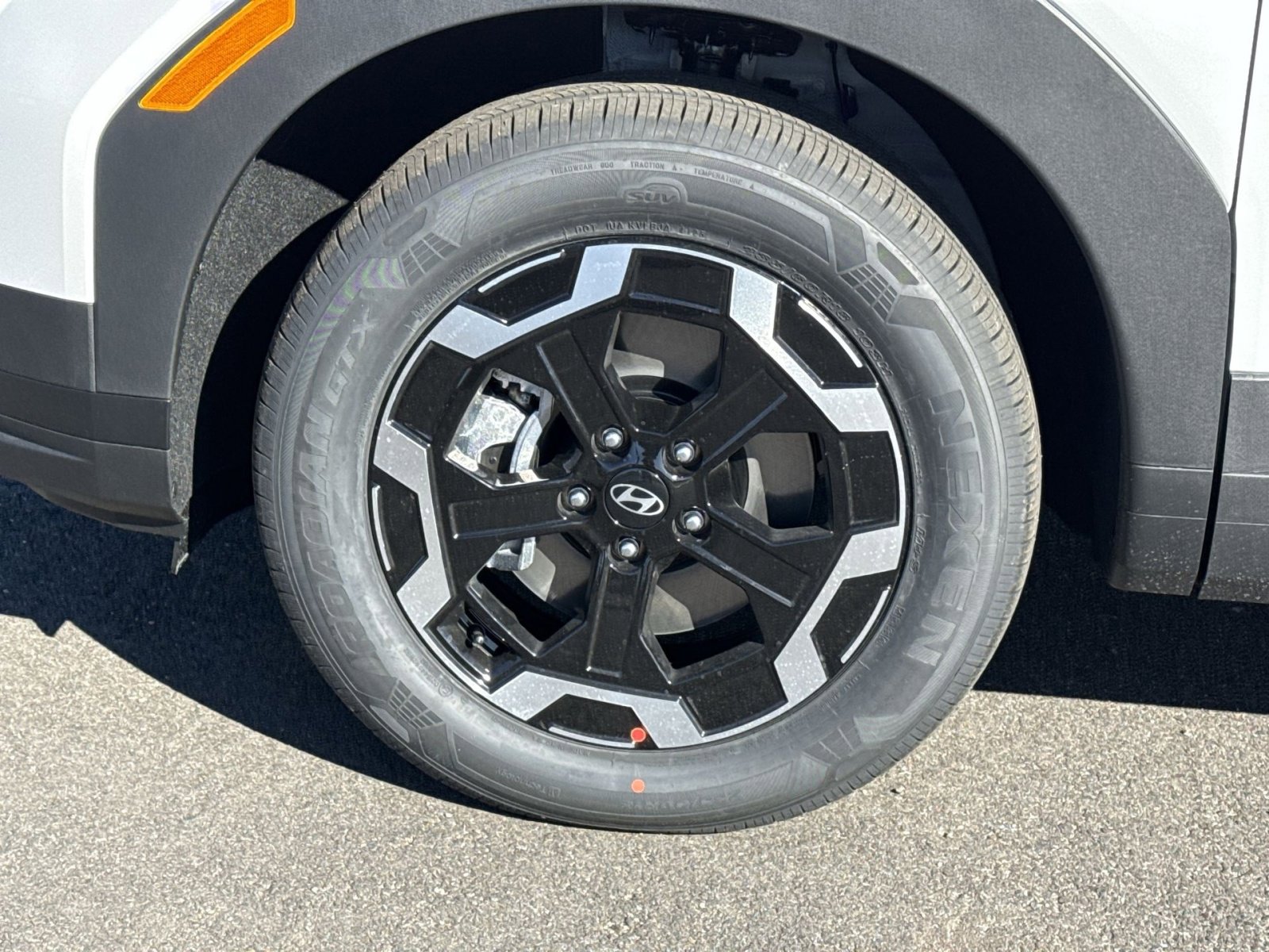 New 2026 Hyundai Santa Fe SE image 12