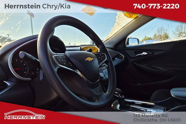 Used 2024 Chevrolet Malibu LT image 18