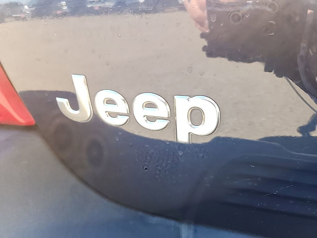 Used 2001 Jeep Grand Cherokee Laredo AWD/4WD image 32