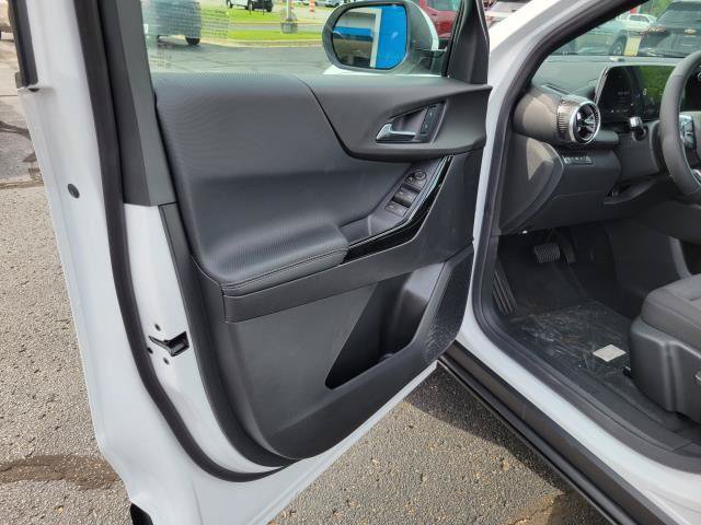New 2026 Chevrolet Equinox LT w/ LPO, Floor Liner Package AWD/4WD image 6