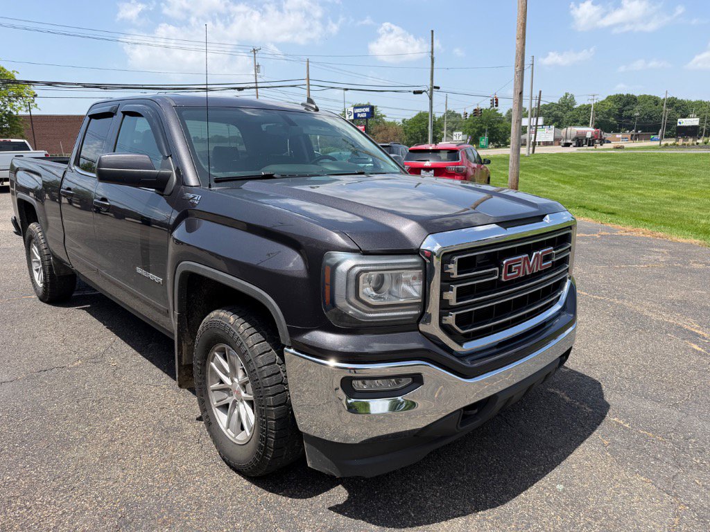 Used 2016 GMC Sierra 1500 SLE w/ SLE Value Package AWD/4WD image 6