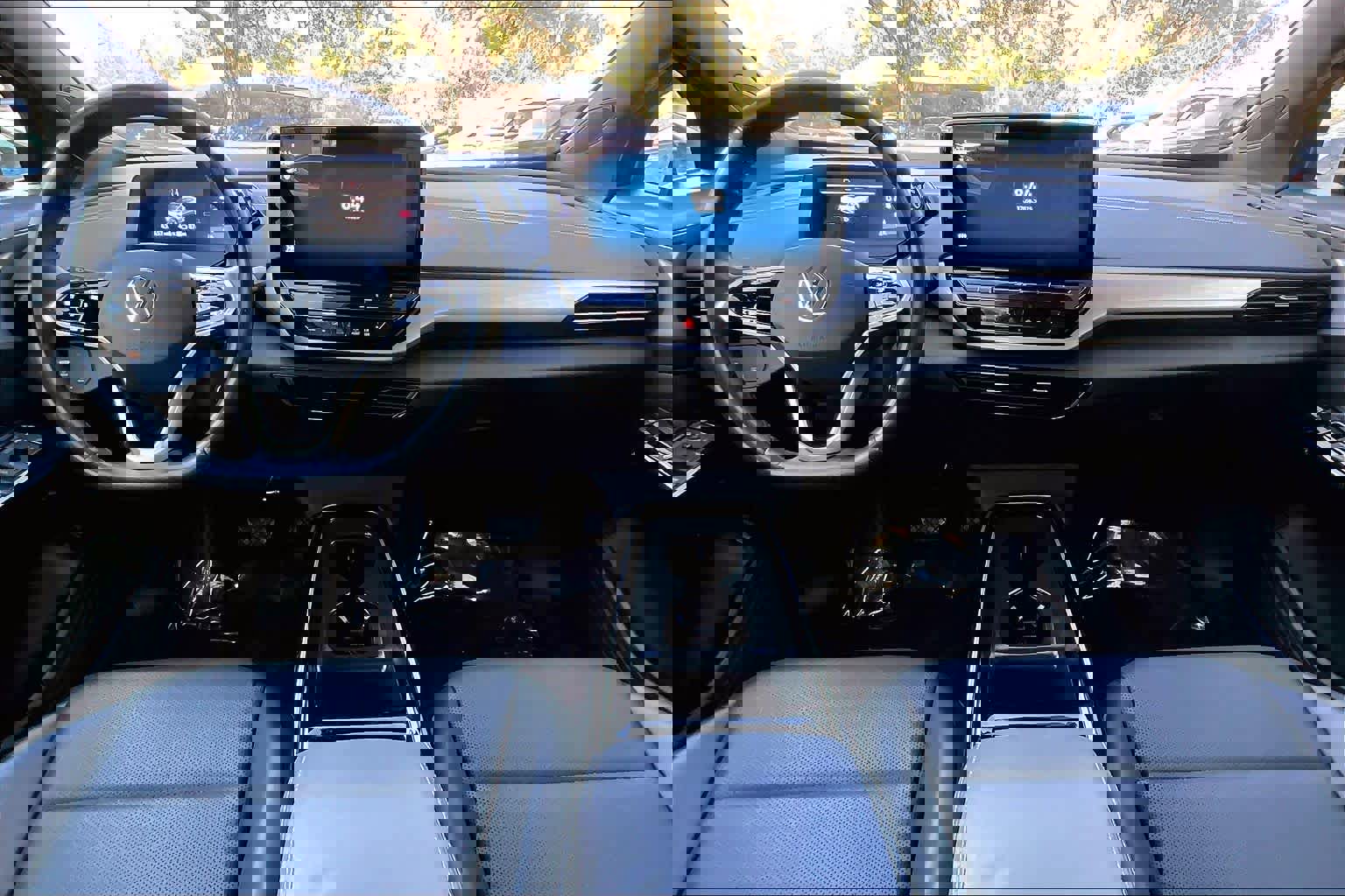 Used 2023 Volkswagen ID.4 S image 16