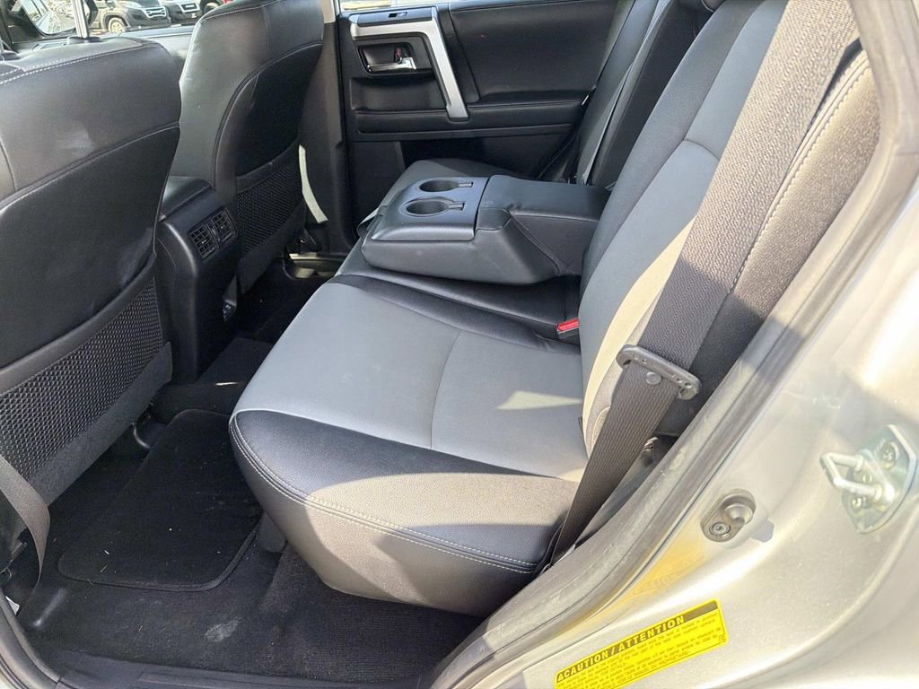 Used 2020 Toyota 4Runner SR5 Premium AWD/4WD image 15
