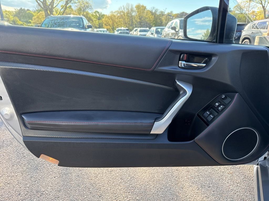 Used 2017 Subaru BRZ Limited image 24