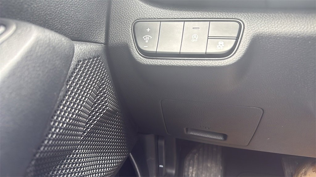 Used 2024 Kia Seltos LX image 28