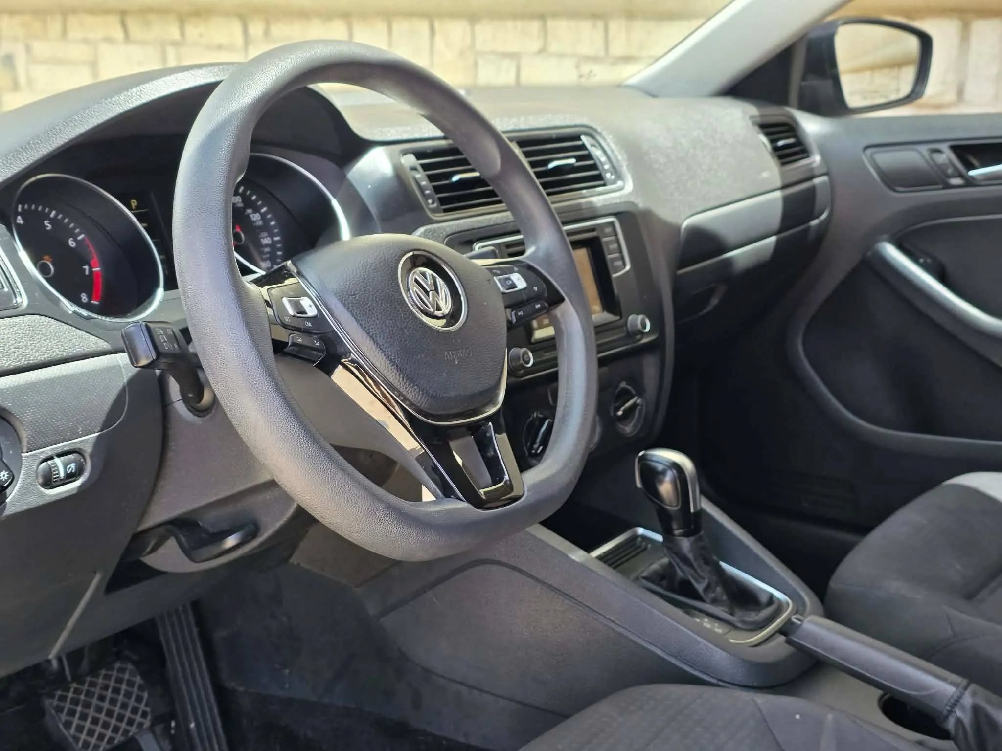 Used 2016 Volkswagen Jetta S FWD image 9