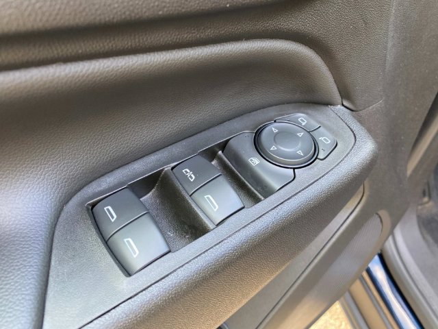 Used 2021 Chevrolet Equinox LT FWD image 13