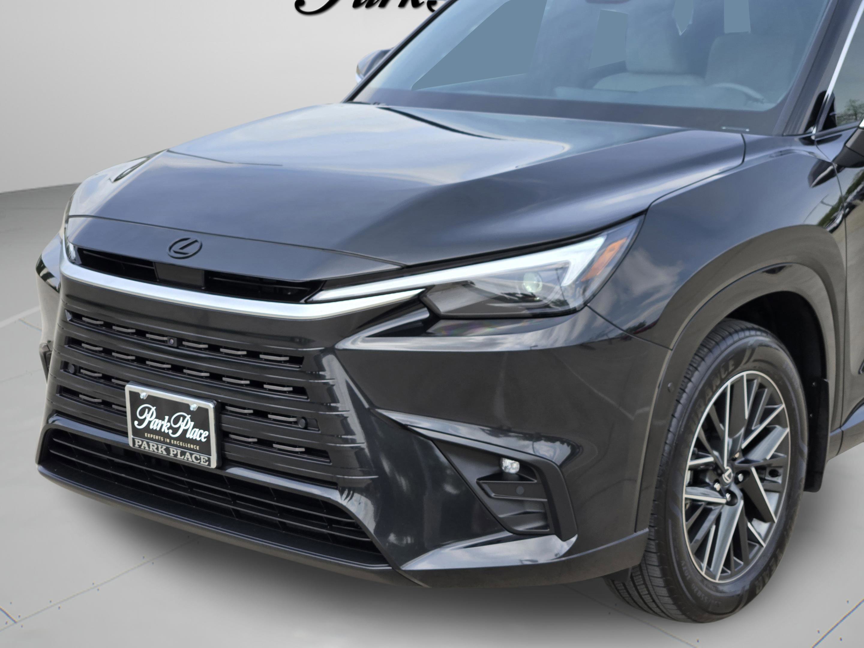 Used 2026 Lexus TX 350 AWD w/ Technology Package image 10