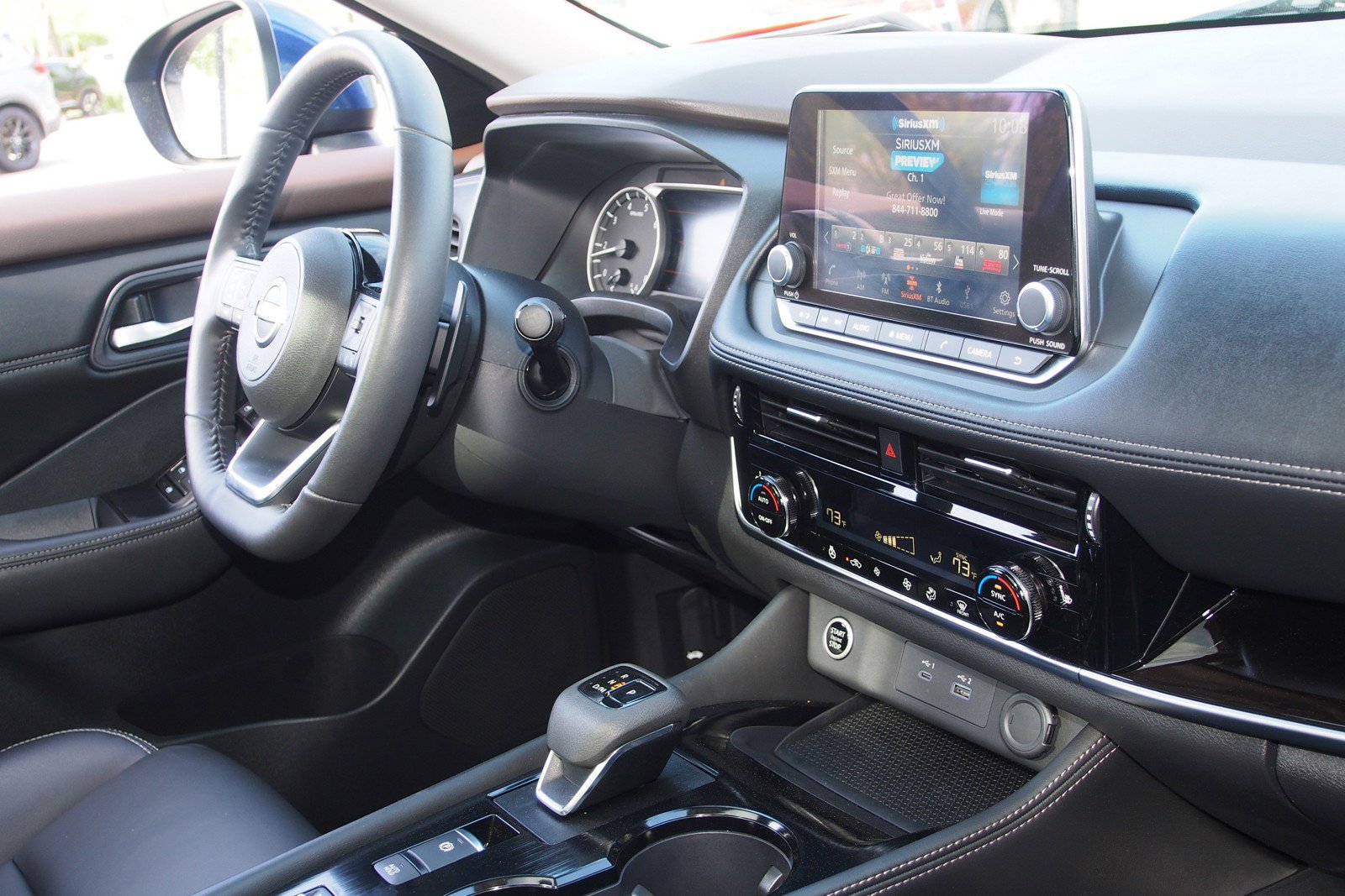 Used 2023 Nissan Rogue SL FWD image 10