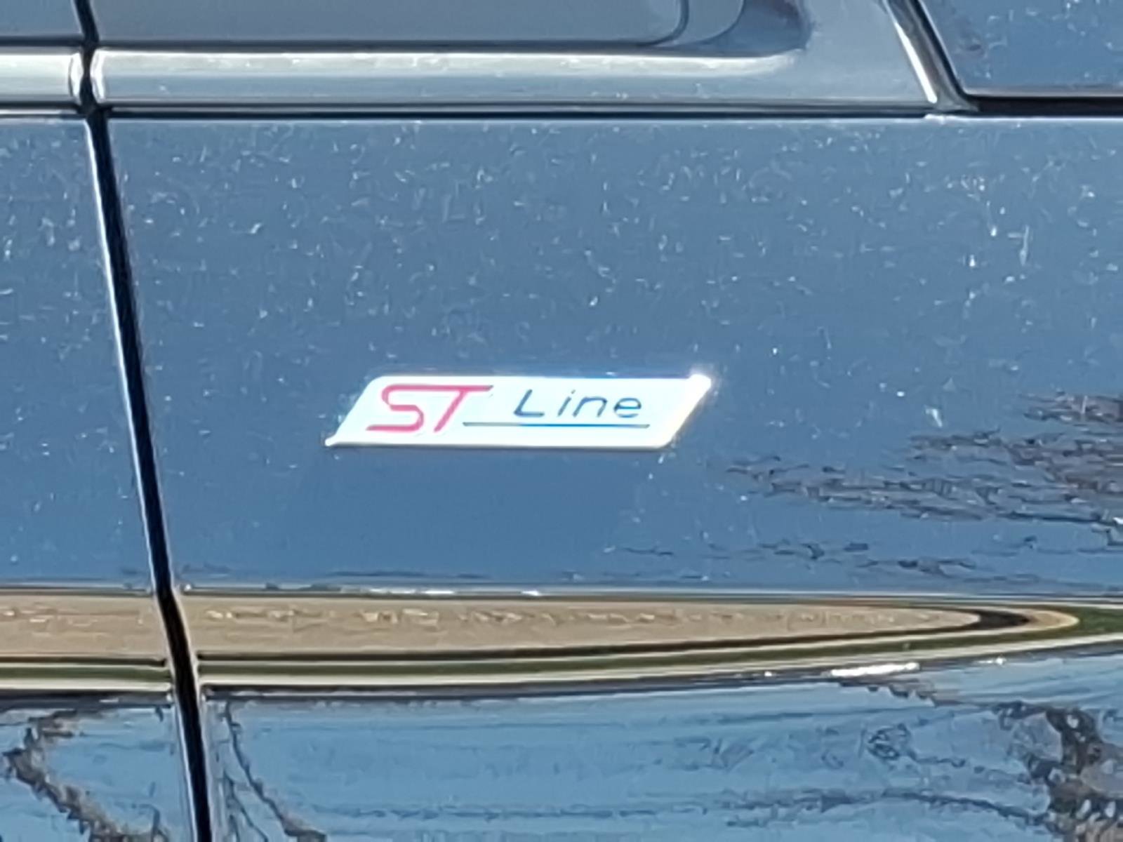 Used 2024 Ford Edge ST-Line image 11