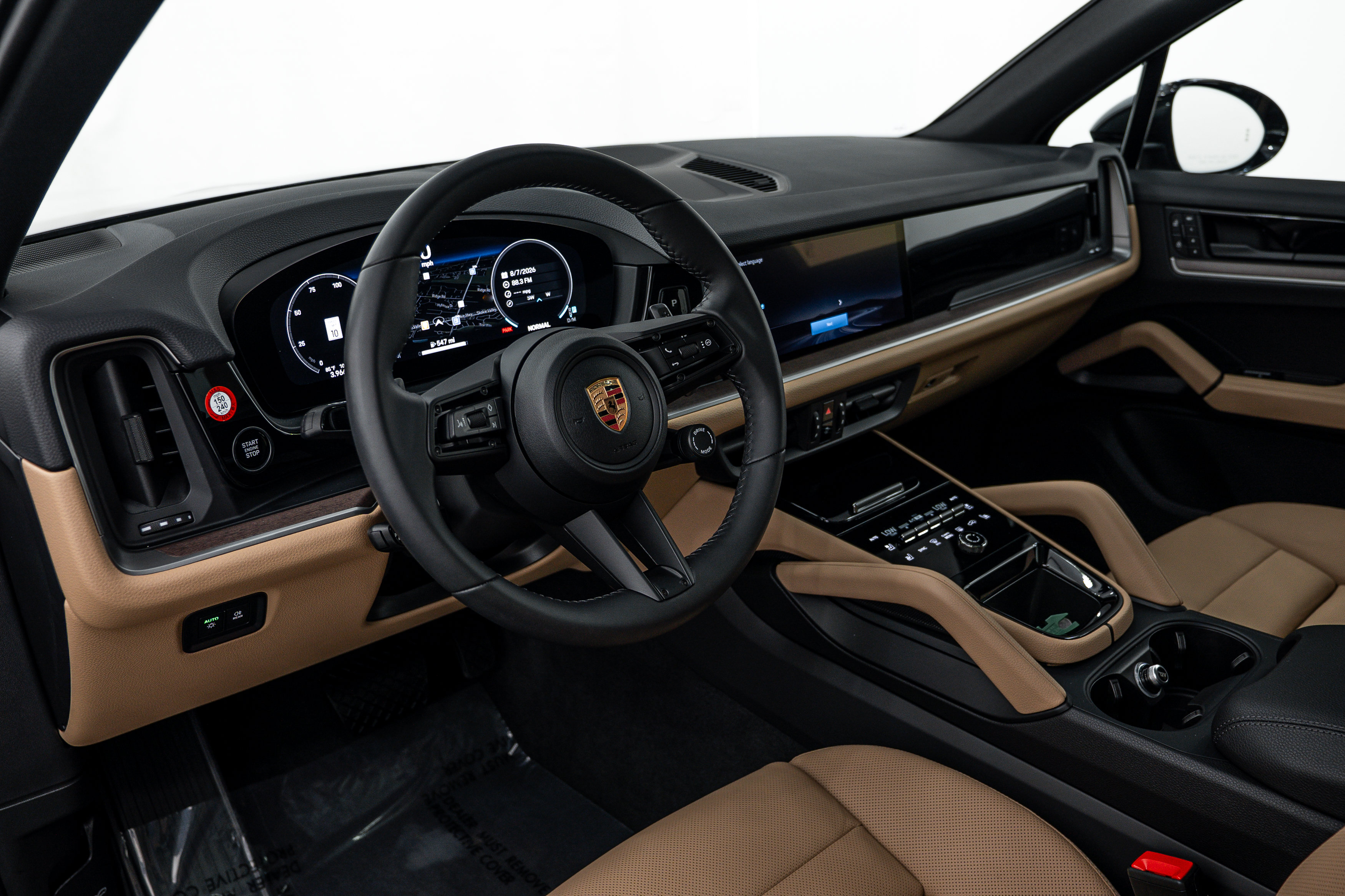 Certified 2026 Porsche Cayenne AWD/4WD image 13