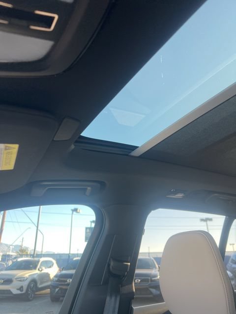 New 2026 Volvo XC90 B6 Core AWD/4WD image 20
