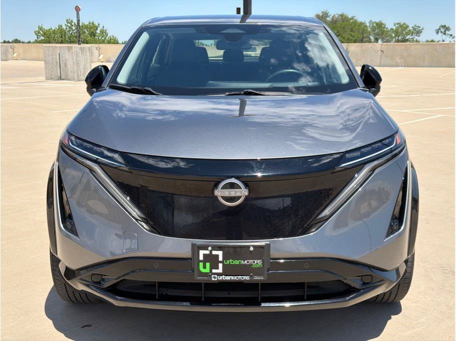 Used 2024 Nissan Ariya AWD image 2