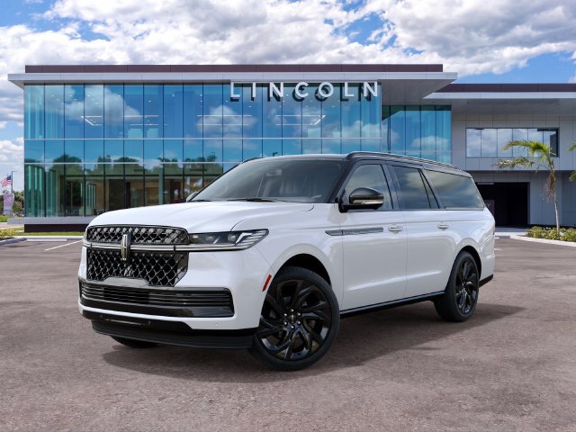 New 2027 Lincoln Navigator L Black Label RWD image 2