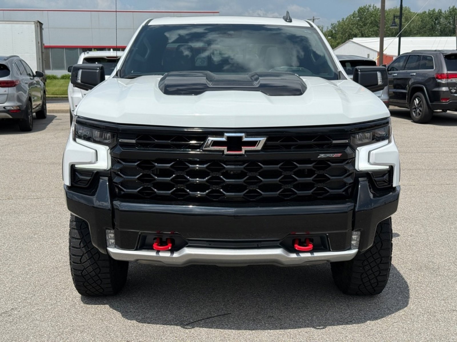 Used 2023 Chevrolet Silverado 1500 ZR2 w/ Technology Package image 3