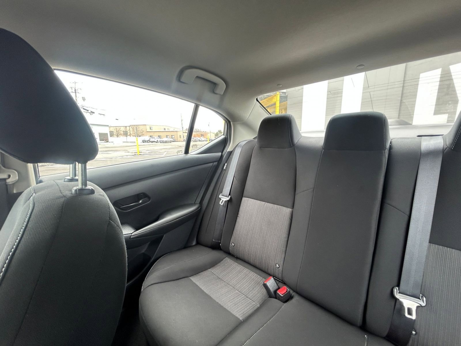 Used 2025 Nissan Sentra SV image 38