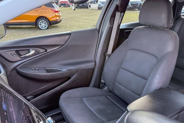 Used 2024 Chevrolet Malibu RS image 20