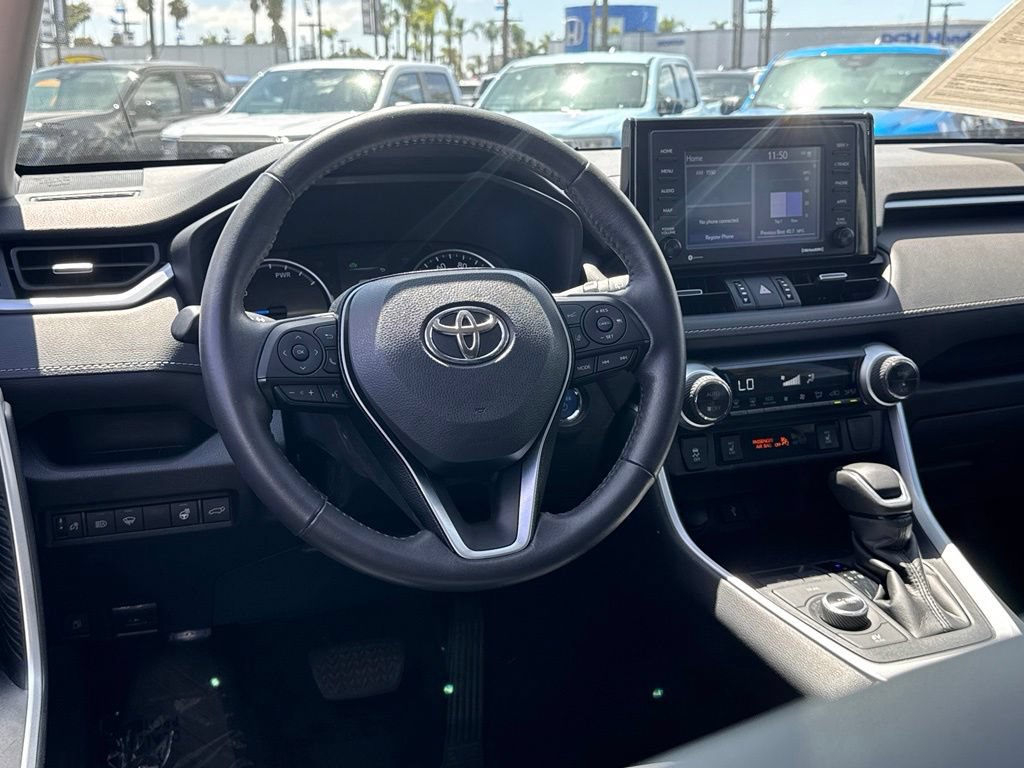 Used 2021 Toyota RAV4 XLE Premium AWD/4WD image 28