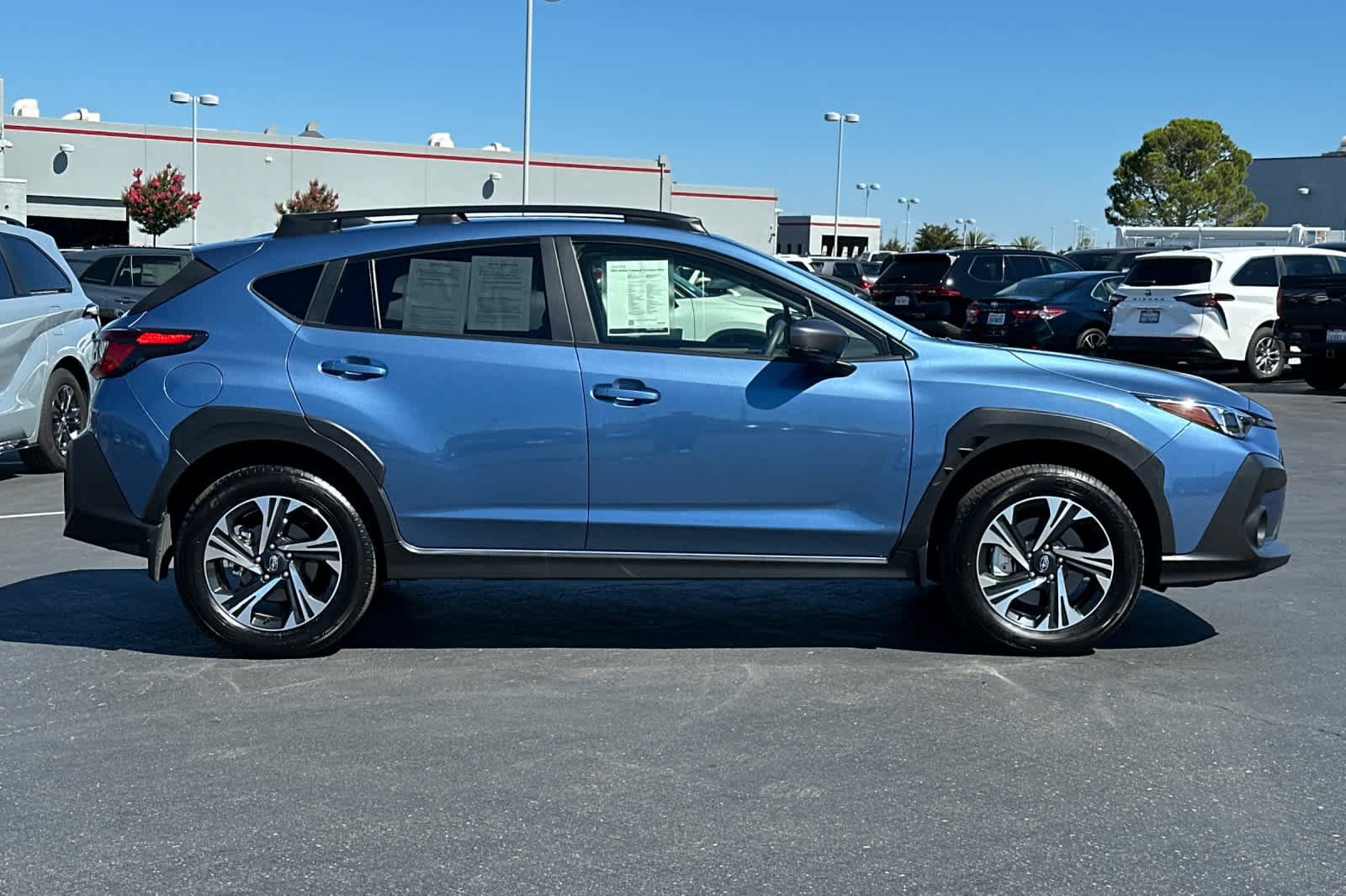 Used 2024 Subaru Crosstrek 2.0i Premium AWD/4WD image 6