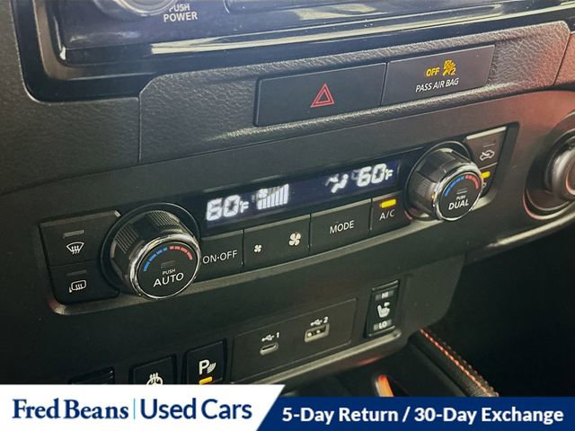 Used 2022 Nissan Frontier PRO-4X AWD/4WD image 18