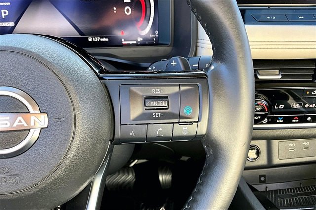 Certified 2024 Nissan Rogue SL w/ SL Premium Package image 12