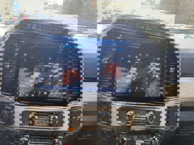 Used 2022 Ford F250 Lariat w/ Chrome Package image 17