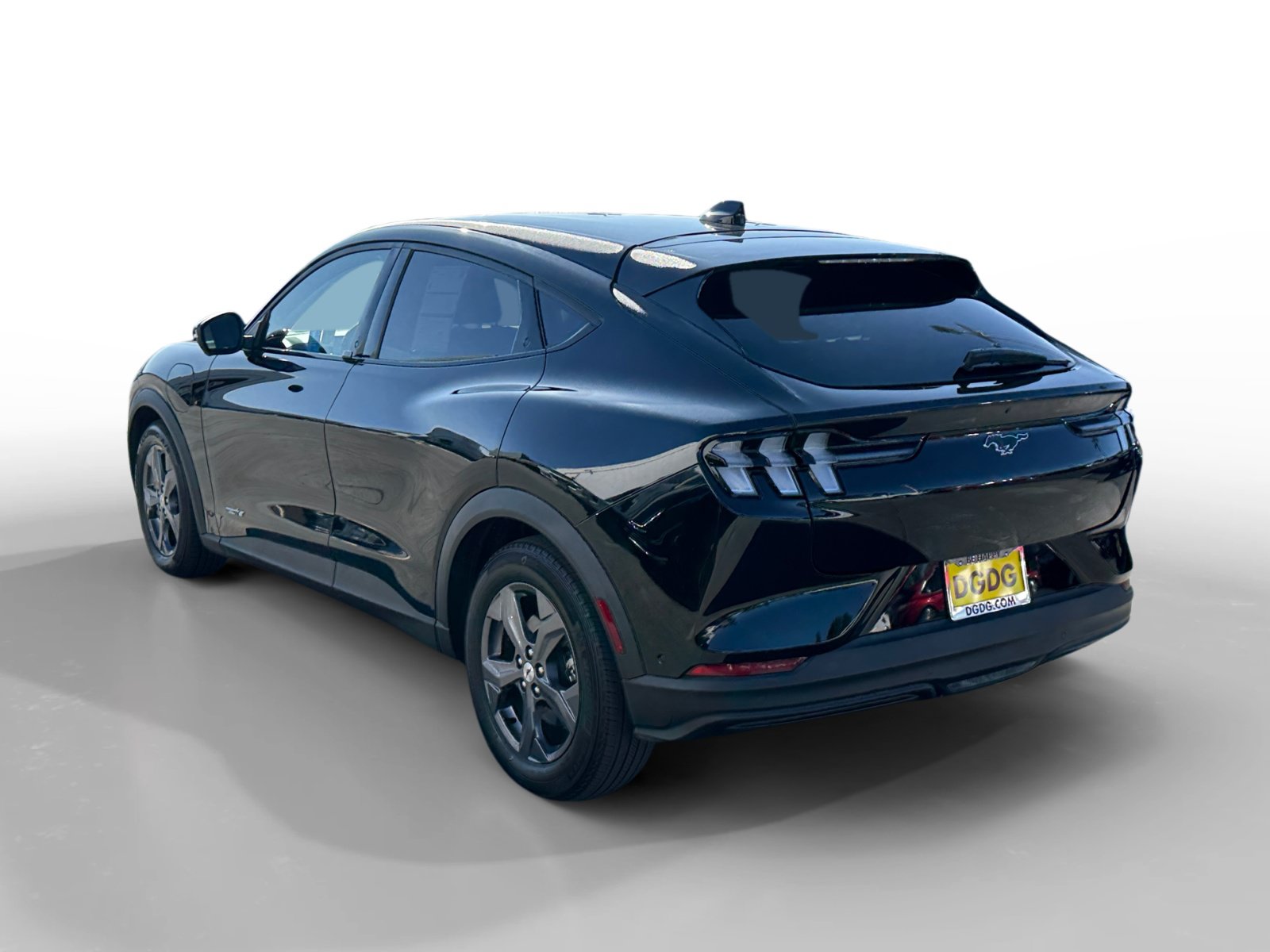 Certified 2023 Ford Mustang Mach-E Select RWD image 3