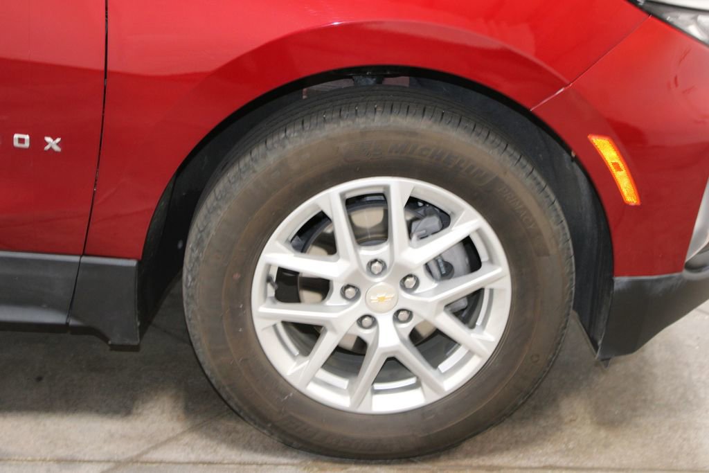 Used 2023 Chevrolet Equinox LT image 49