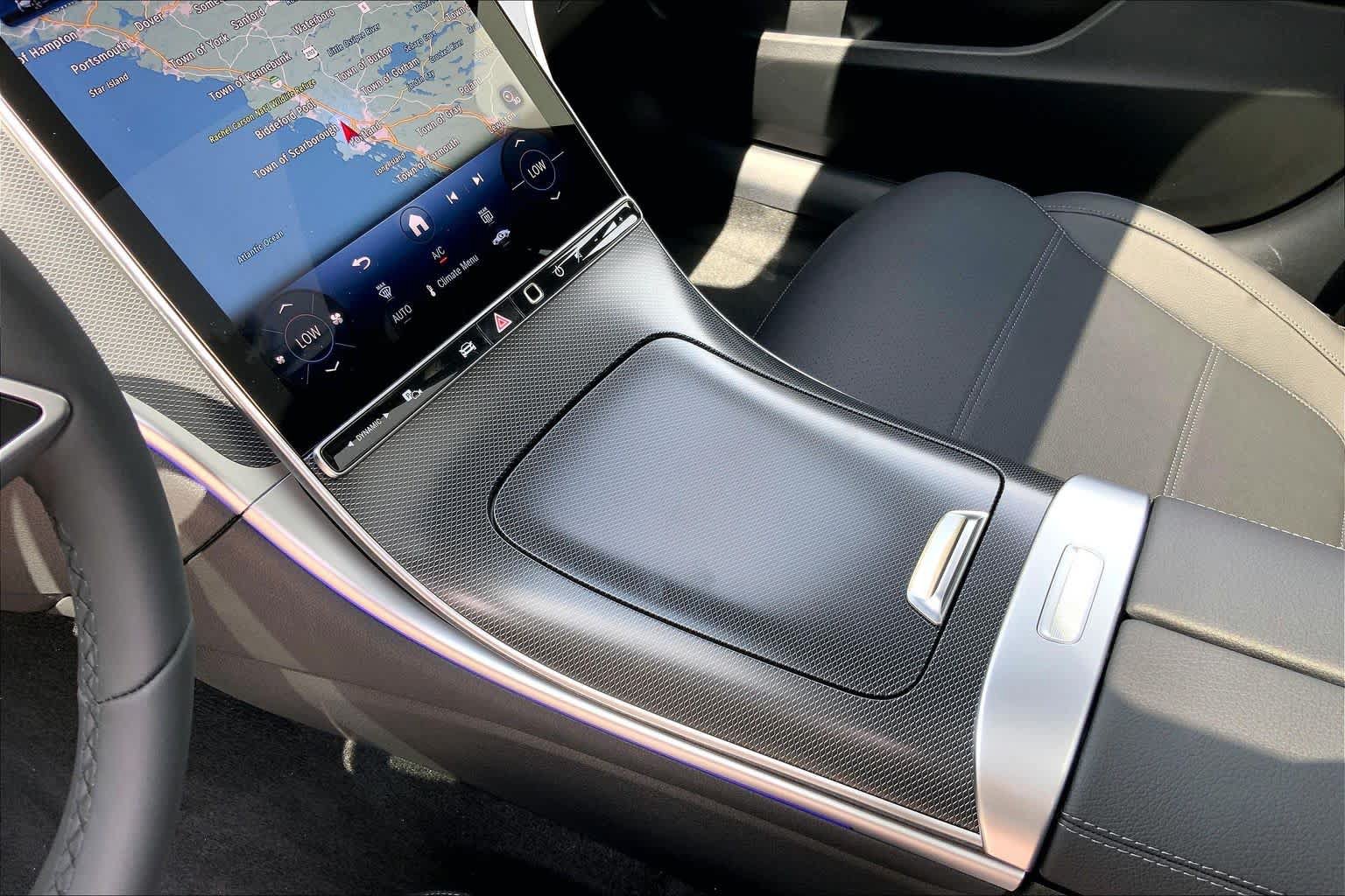 New 2026 Mercedes-Benz C 300 4MATIC Sedan image 7