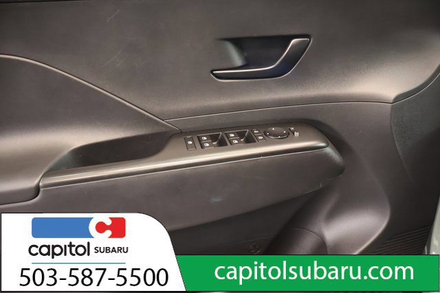 Used 2025 Hyundai Kona SEL AWD/4WD image 10