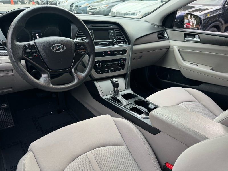 Used 2015 Hyundai Sonata Sport image 9