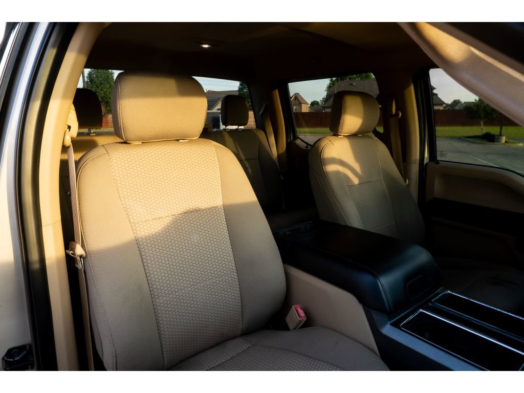 Used 2018 Ford F150 XLT w/ Equipment Group 302A Luxury AWD/4WD image 21
