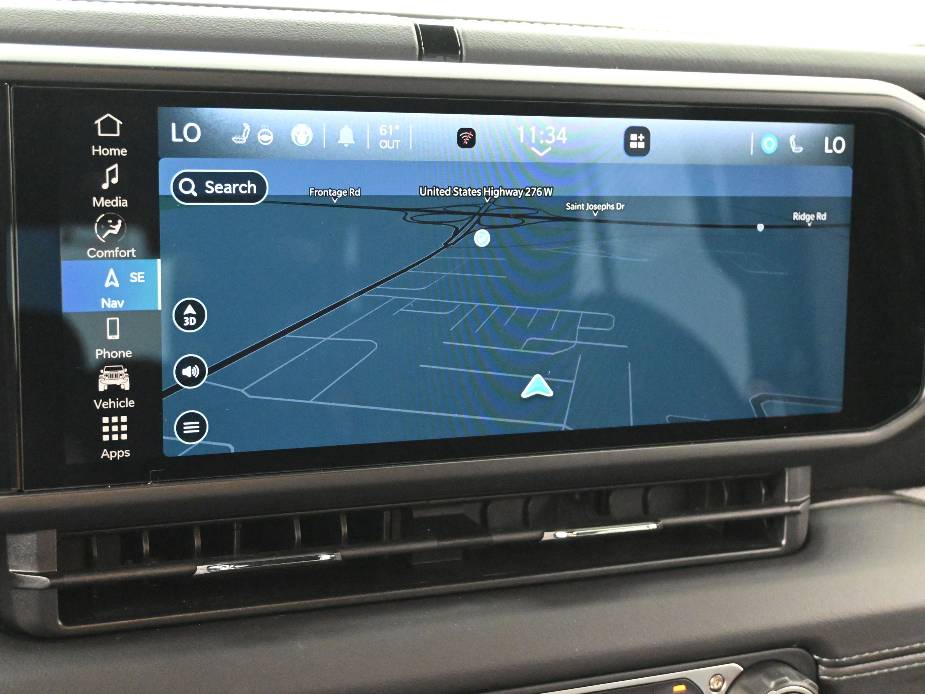 Used 2025 Jeep Wrangler Sahara image 15