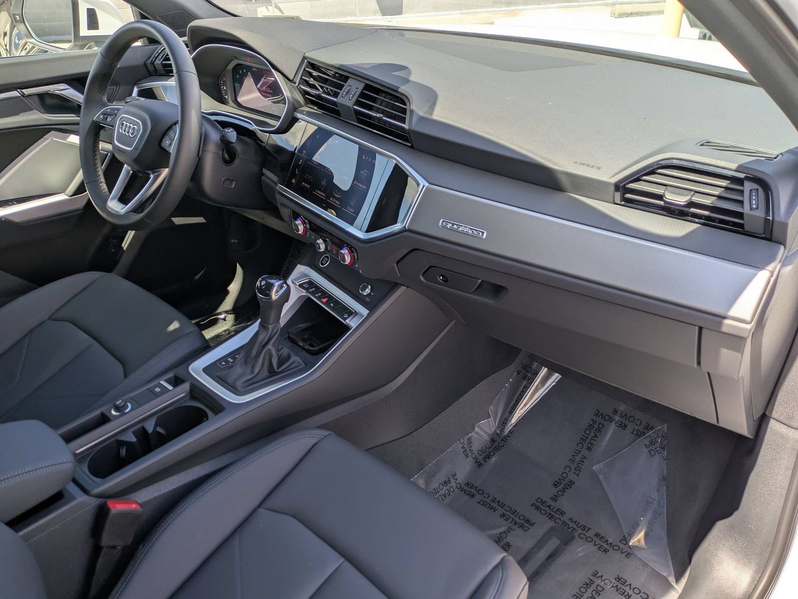 New 2025 Audi Q3 2.0T Premium AWD/4WD image 9