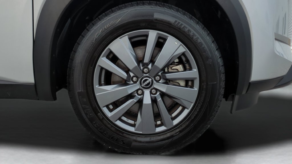 Certified 2025 Nissan Pathfinder SV FWD image 25