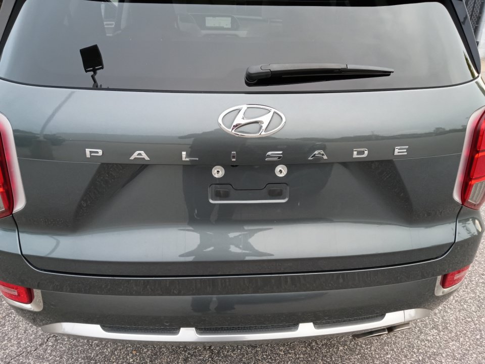 Used 2022 Hyundai Palisade Calligraphy w/ Cargo Package FWD image 18