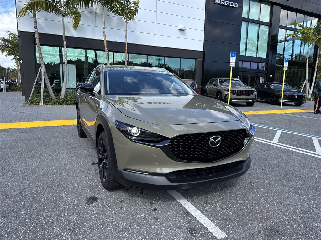New 2024 MAZDA CX-30 Carbon image 8
